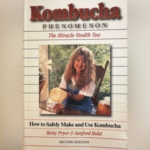 KOMBUCHA PHENOMENON , the miracle health tea.
